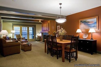 Tamarack Lodge アクミー インテリア 写真